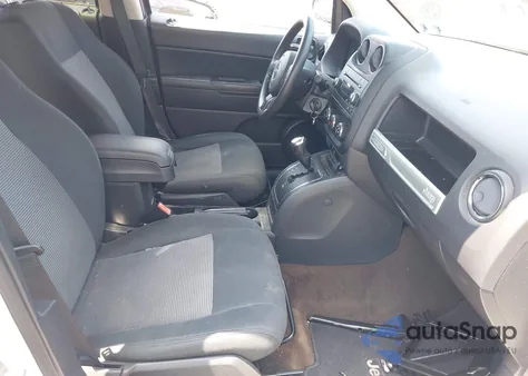 2015 Jeep Compass Sport from USA, damaged, VIN 1C4NJCBA8FD334143